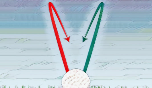Illustration of a draw and a fade curving away from a teed golf ball